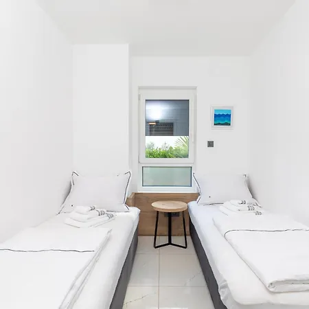 Apartments Albert *