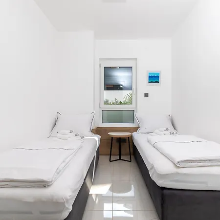 Apartments Albert Krk Town