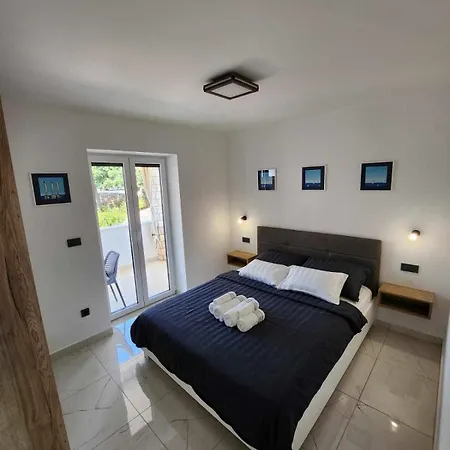 Apartments Albert Apartment Krk Town