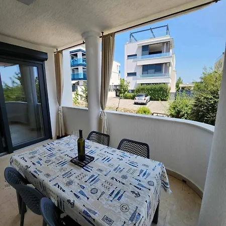 Apartment Apartments Albert Krk Town