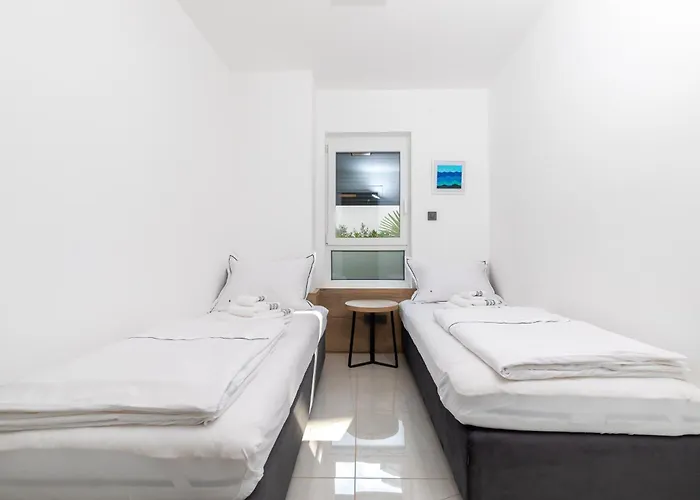 Apartments Albert Krk Town